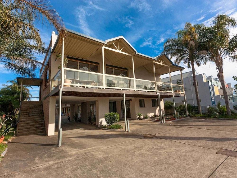 Bay Executive Motel Batemans Bay Exteriör bild